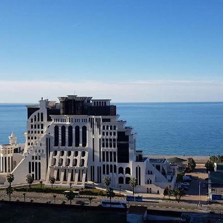 באטומי Sea Apartments מראה חיצוני תמונה